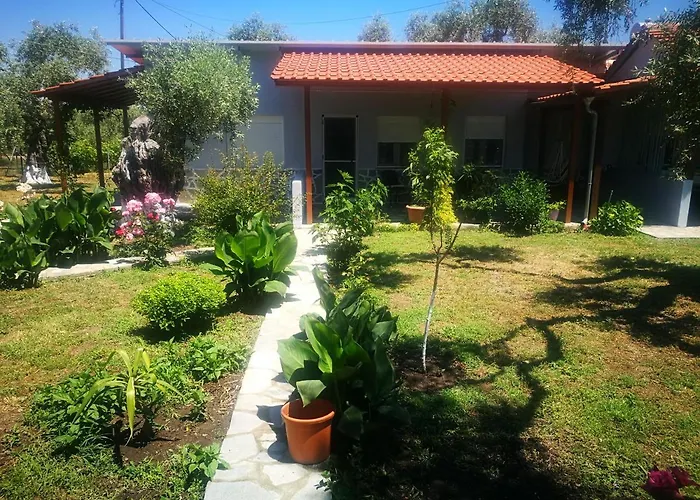 Cristi Apartments