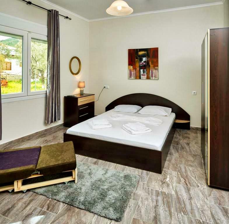 Cristi Holiday home